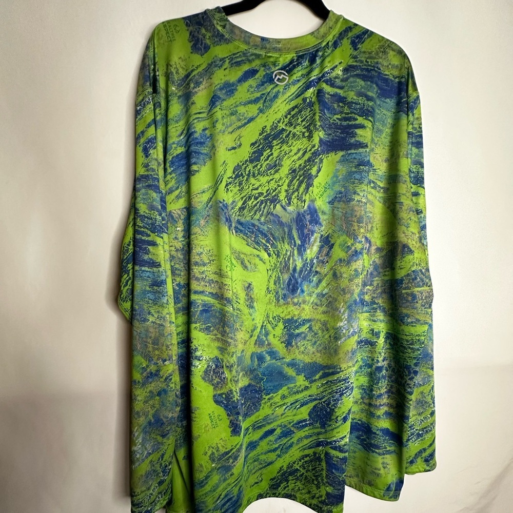 Magellan Outdoors Long Sleeve Tee Green and Blue - Picture 5 of 11